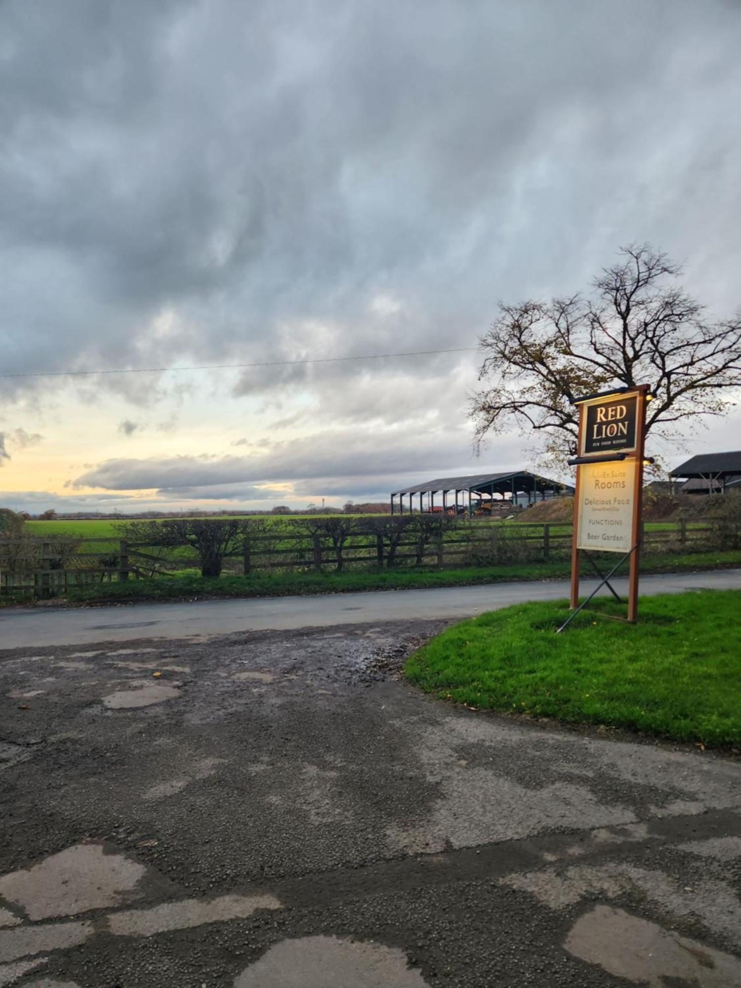 Red Lion Inn & Motel York Eksteriør billede